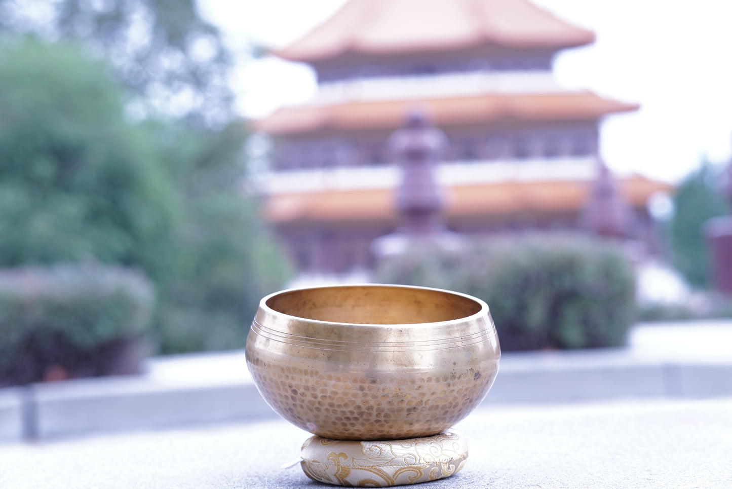 Thousand-Petal Lotus Singing Bowl